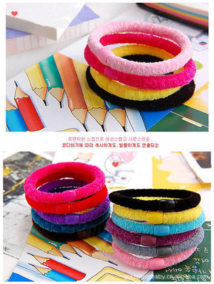 低價批發人氣百搭款高彈力糖果色絨絨發圈——時尚與實用的完美結合